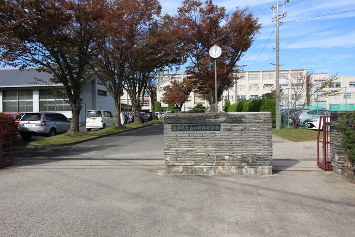 愛知県立古知野高等学校(高等学校/高等専門学校)まで130m シンフォニースクエアII