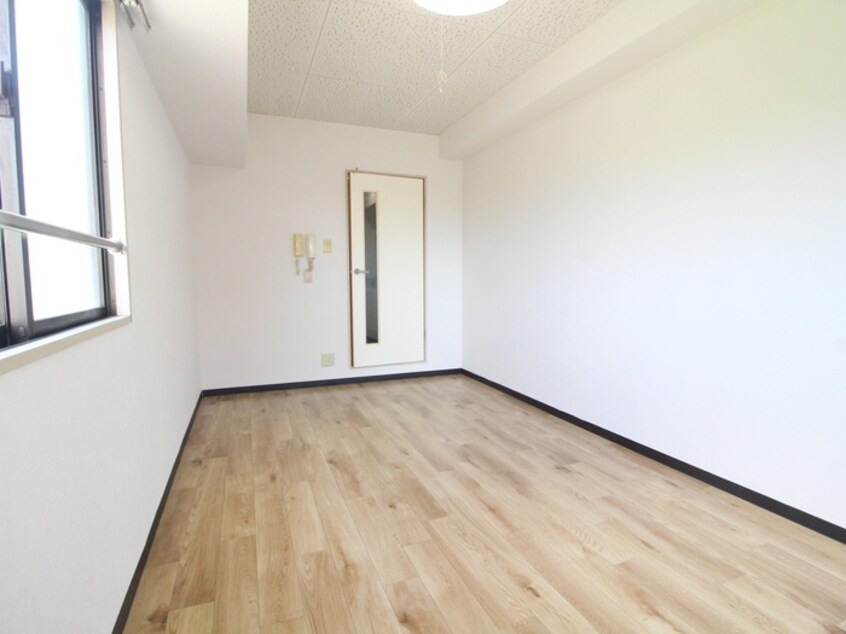 居室 サンシャイン富士パートⅣ