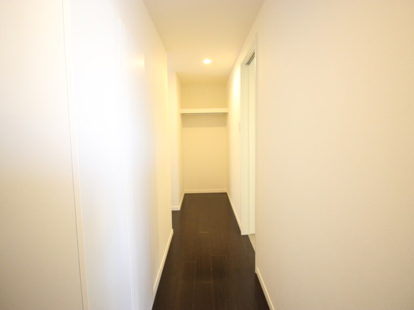 廊下 セジュ－ルすえひろ