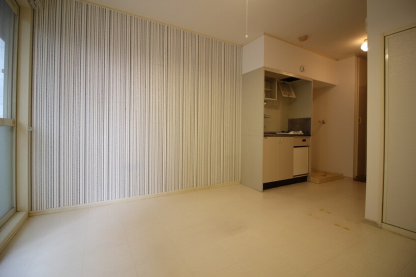 居室 明大寺ハイツ