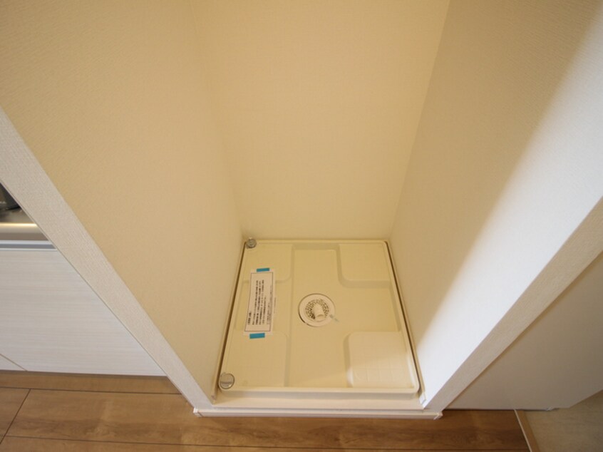 洗濯機置場 ラ　シャルール千成