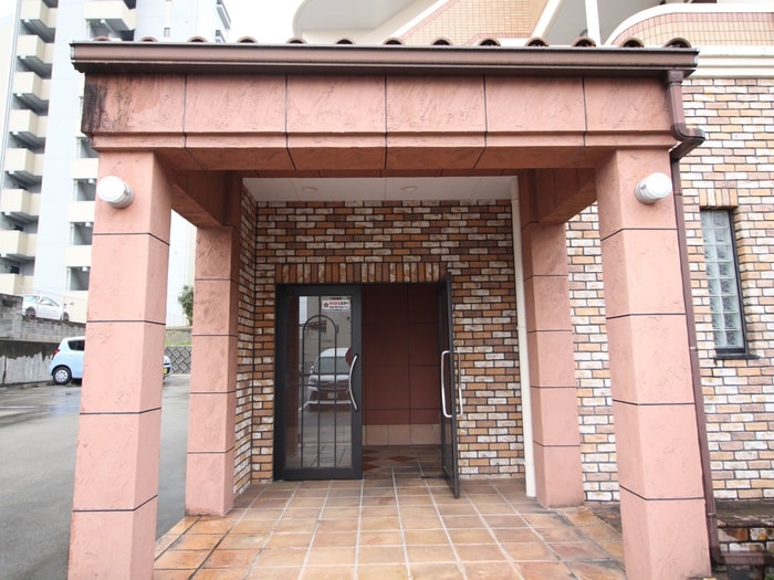 エントランス部分 セイブステイツ野並