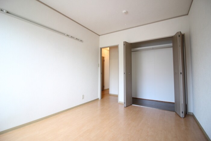 居室 メゾンジェラール