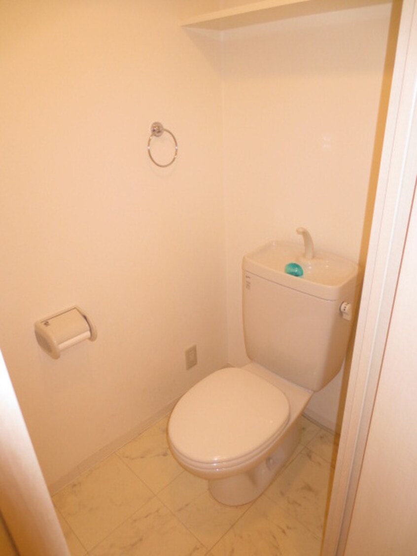 トイレ グラン　シャリオ