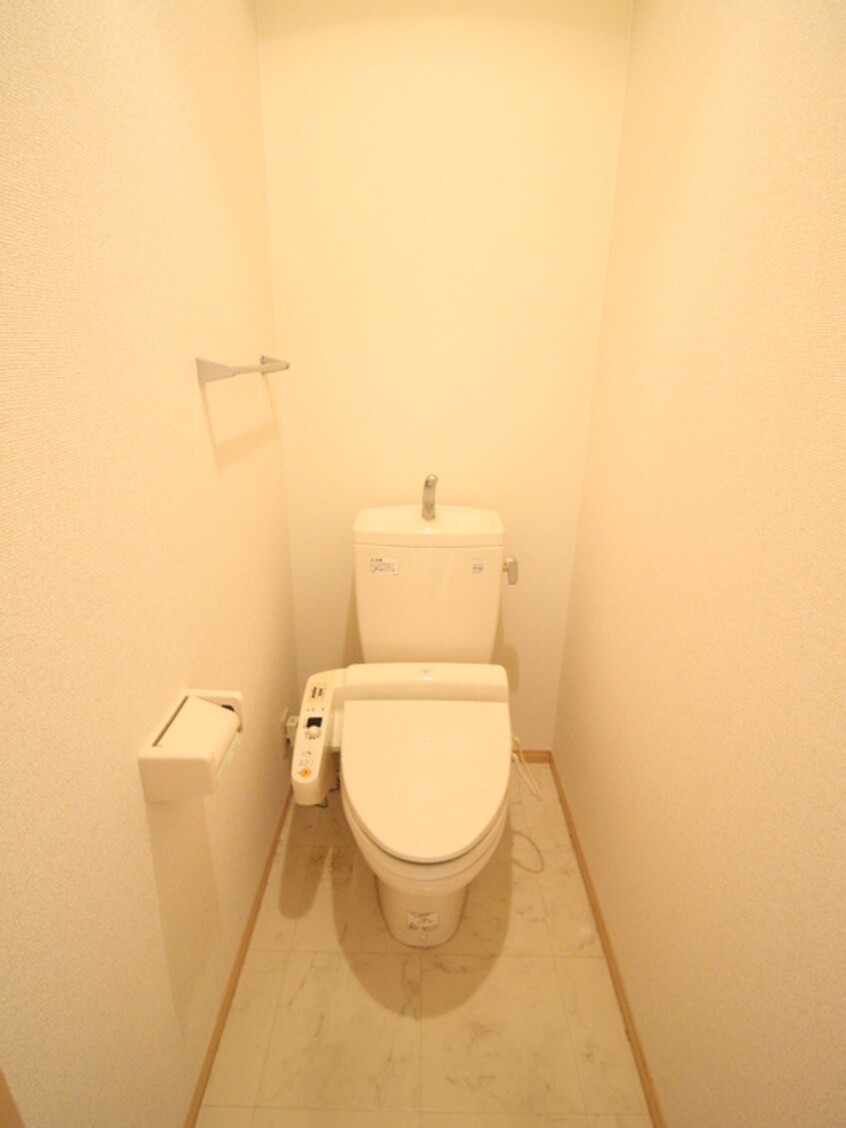 トイレ カ－サコチネレ