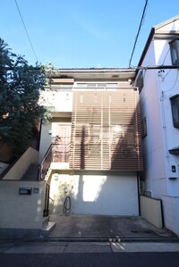 菊坂町1丁目17番貸家
