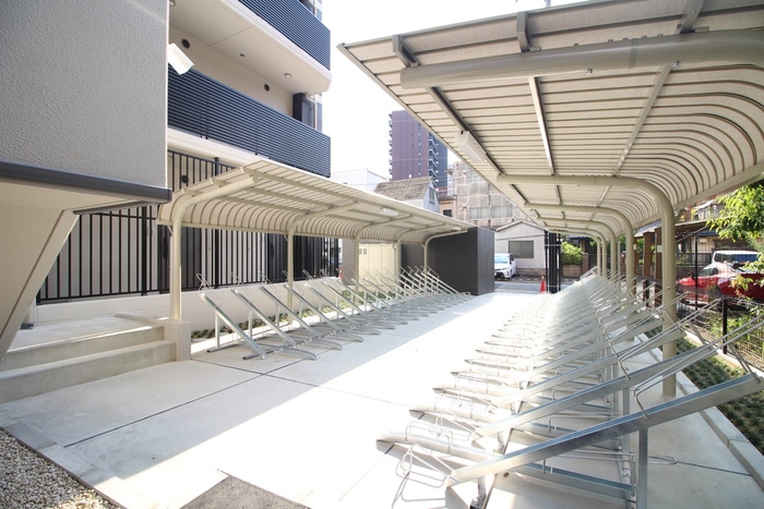 駐輪場 CRESTTAPP金山