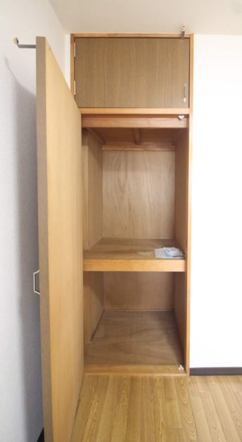 収納 コ－ポすみれ