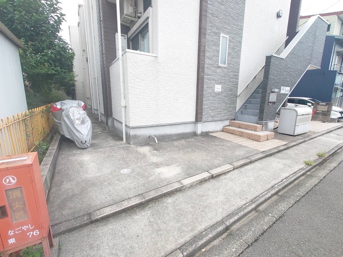 駐輪場 ステラコート