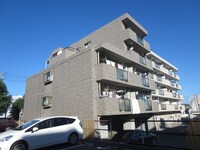 サンヒルズ極楽