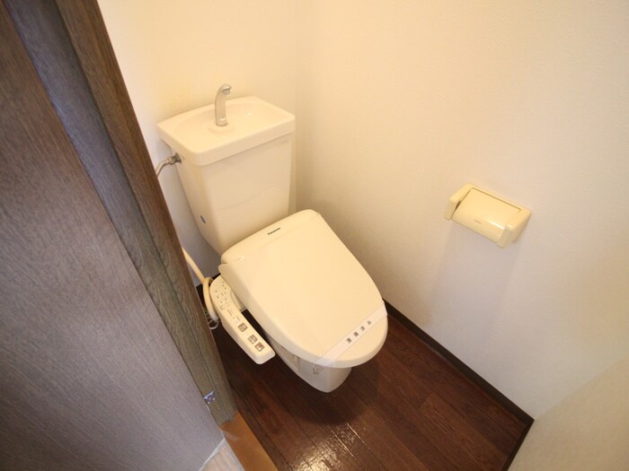 トイレ シュロス　アービック