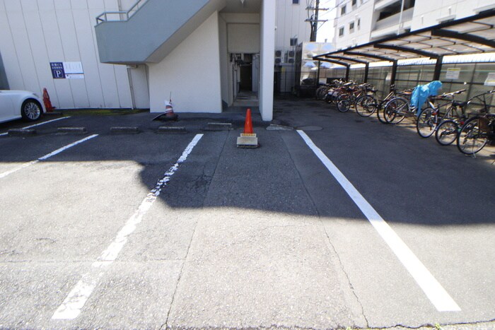 駐車場 若葉ビル