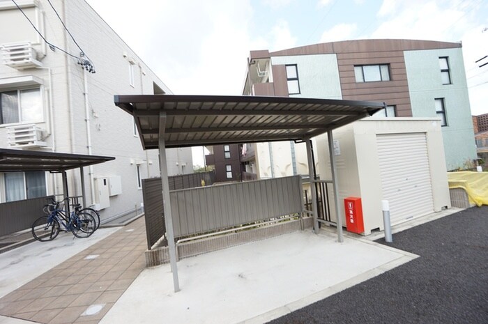 駐輪場 フェリーチェ
