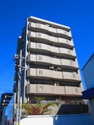 エスティ－ヌの外観