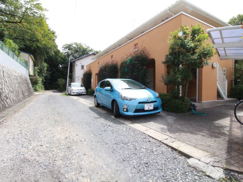 駐車場 カ－サ モンテベルデ