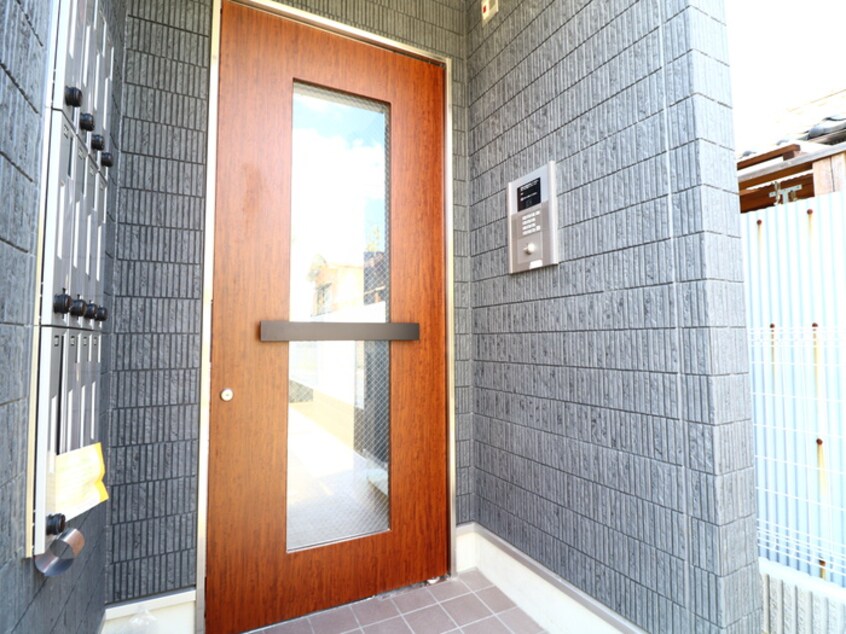 エントランス部分 リブリ・自由ヶ丘コート