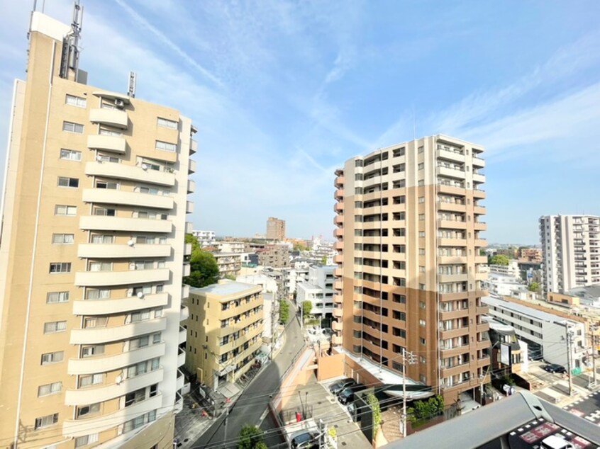室内からの展望 Ｓ－ＦＯＲＴ八事