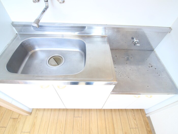 キッチン カ－サ・ノア高峯町