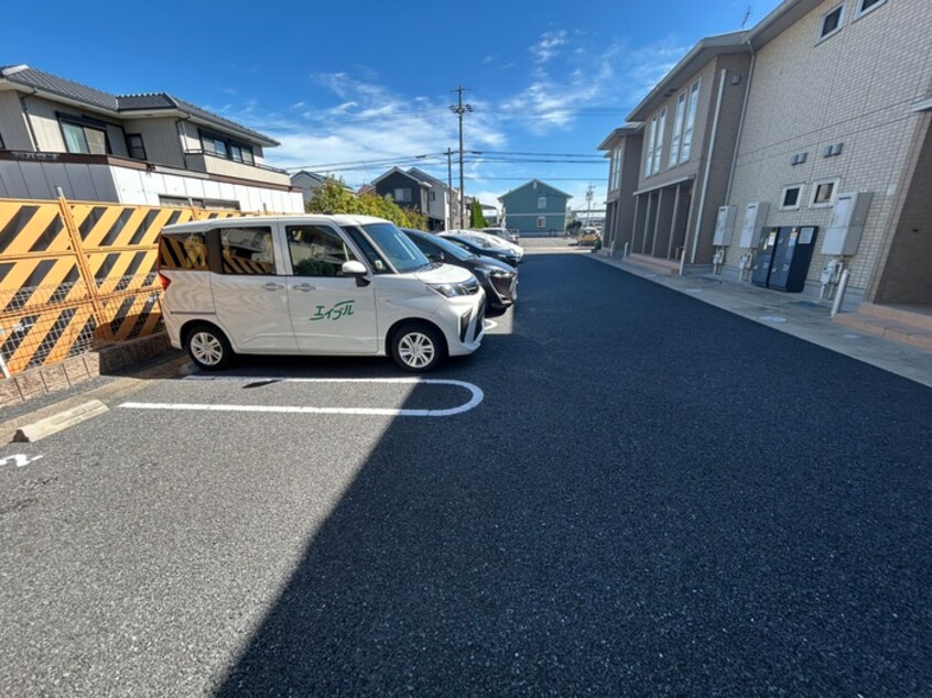 駐車場 ブランドール勝川