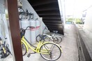 駐輪場 サープラスワン岩田