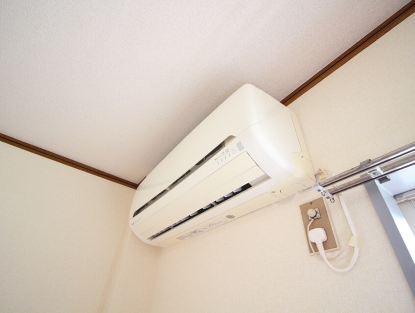 内観写真 サープラスワン岩田