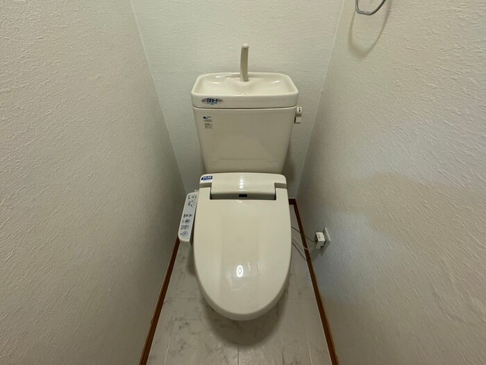 トイレ ワイズタワ－徳川