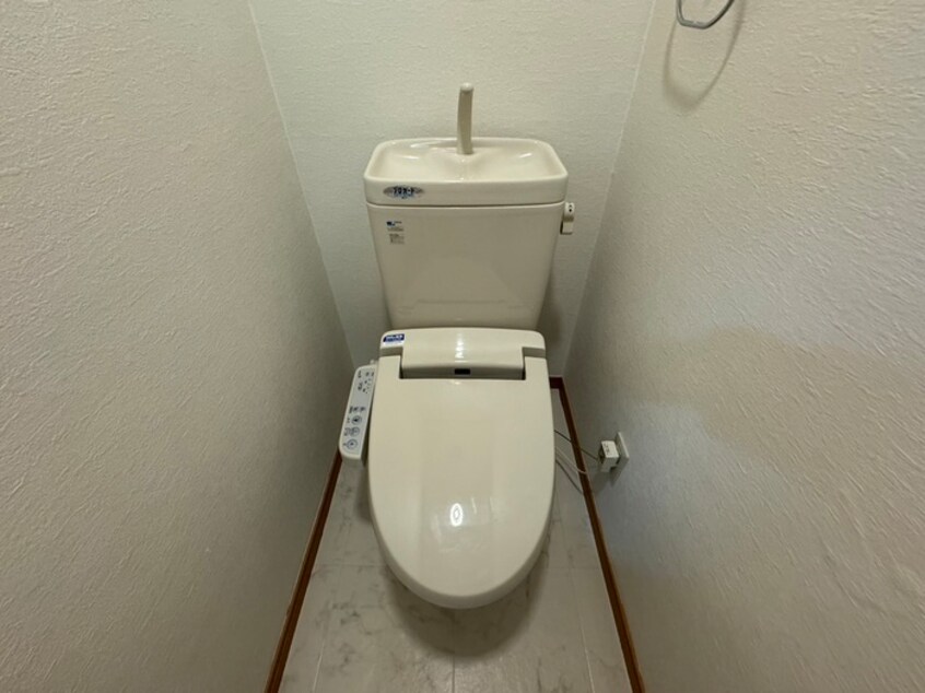 トイレ ワイズタワ－徳川