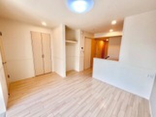 居室 ドエル・カルミア