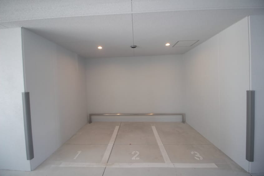 バイク置き場 パルティール名西