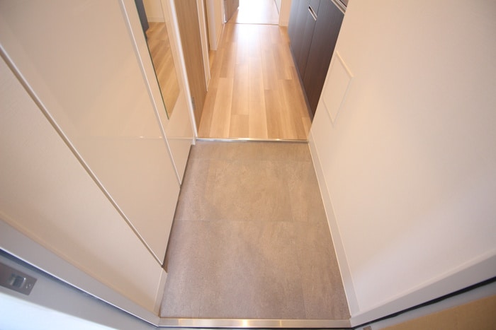 玄関 パルティール名西