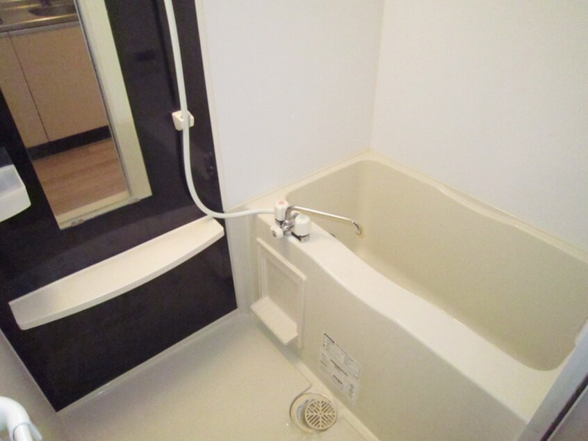 バス／シャワールーム等 パルティール城西(301)