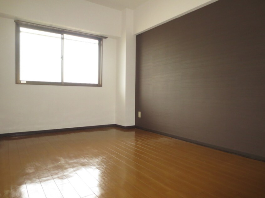 居室 ピュアストリート