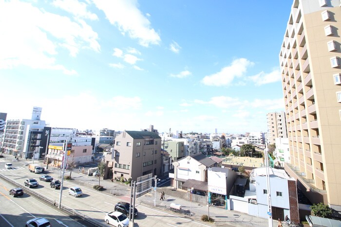 室内からの展望 丹下キア－ロ