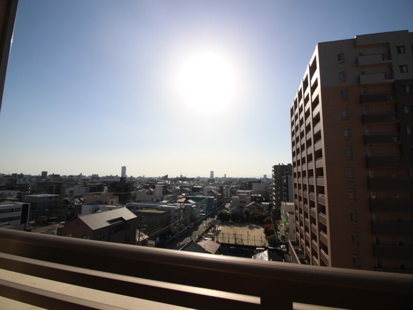 室内からの展望 丹下キア－ロ