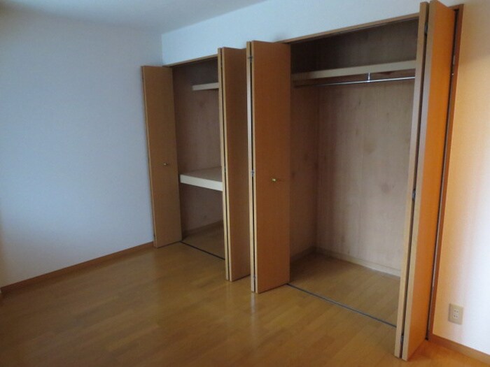 収納 ミュートス神ノ倉２