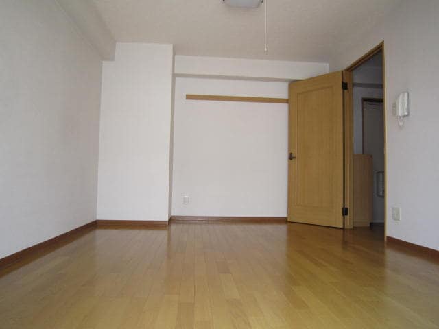 居室 ノ－ブル千賀