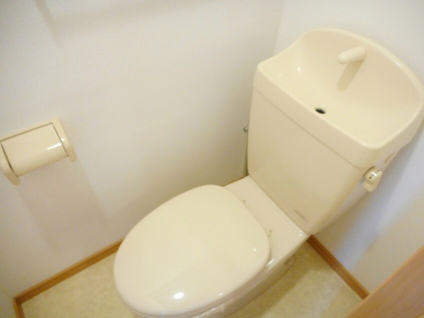 トイレ アンソレイエY