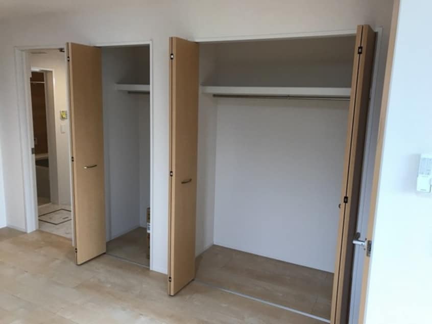 収納 ピア　ルミナス