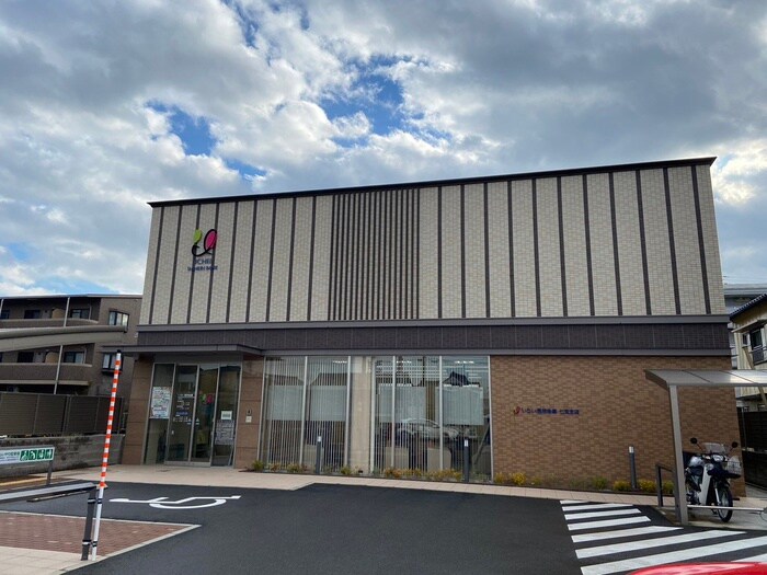 いちい信用金庫七宝支店(銀行)まで300m ピア　ルミナス