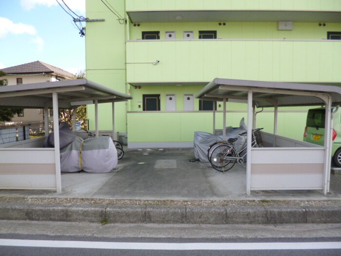 駐輪場 さくらマンション