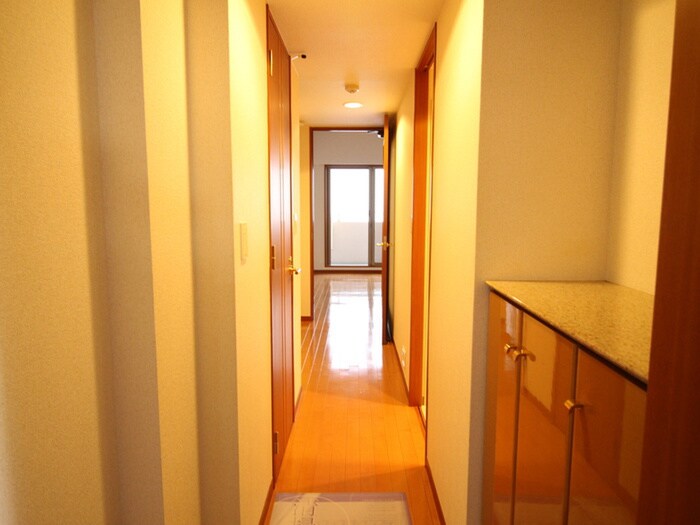 廊下 グラン・アベニュ－名駅