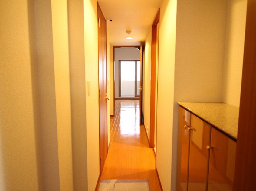 廊下 グラン・アベニュ－名駅