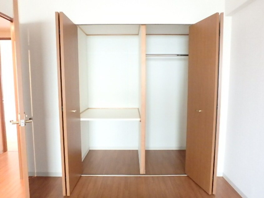 収納 ソーラスフロント富船