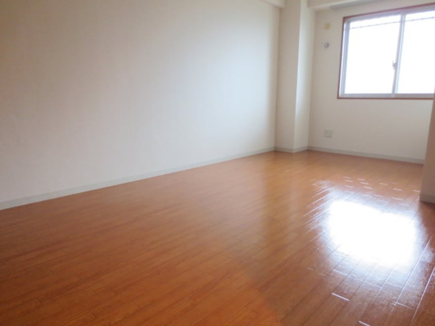 居室 ソーラスフロント富船