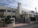 桜山中学校(中学校/中等教育学校)まで67m 桜山西マンション