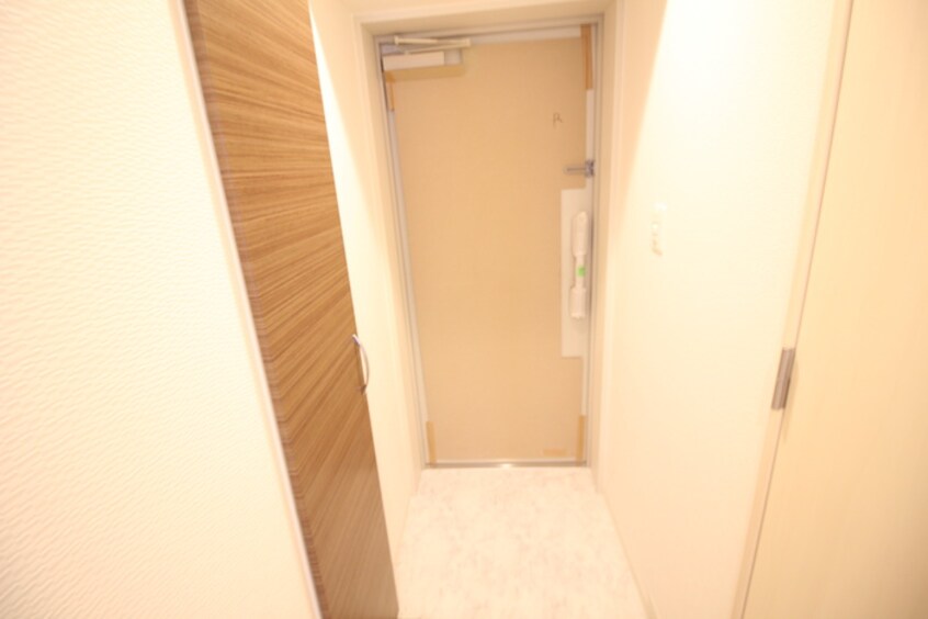 玄関 S-FORT堀田通