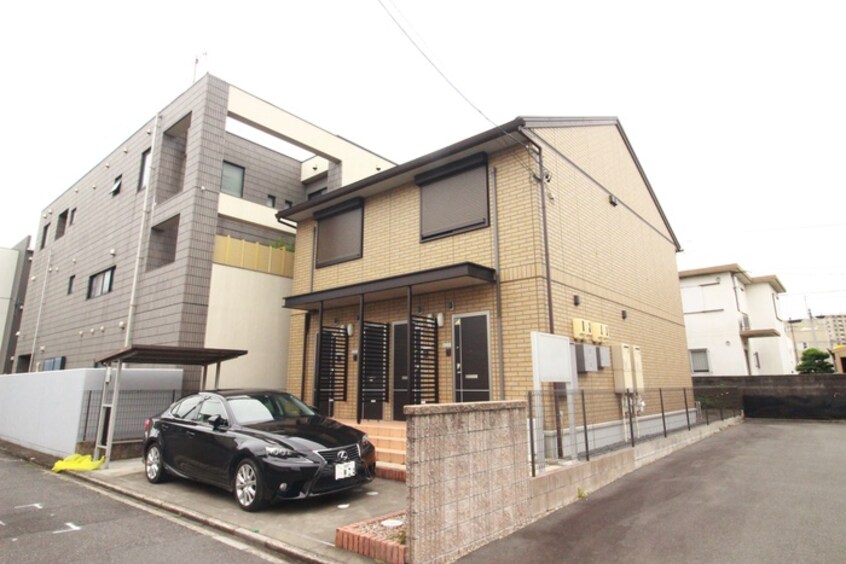 外観写真 ボンジュール本陣