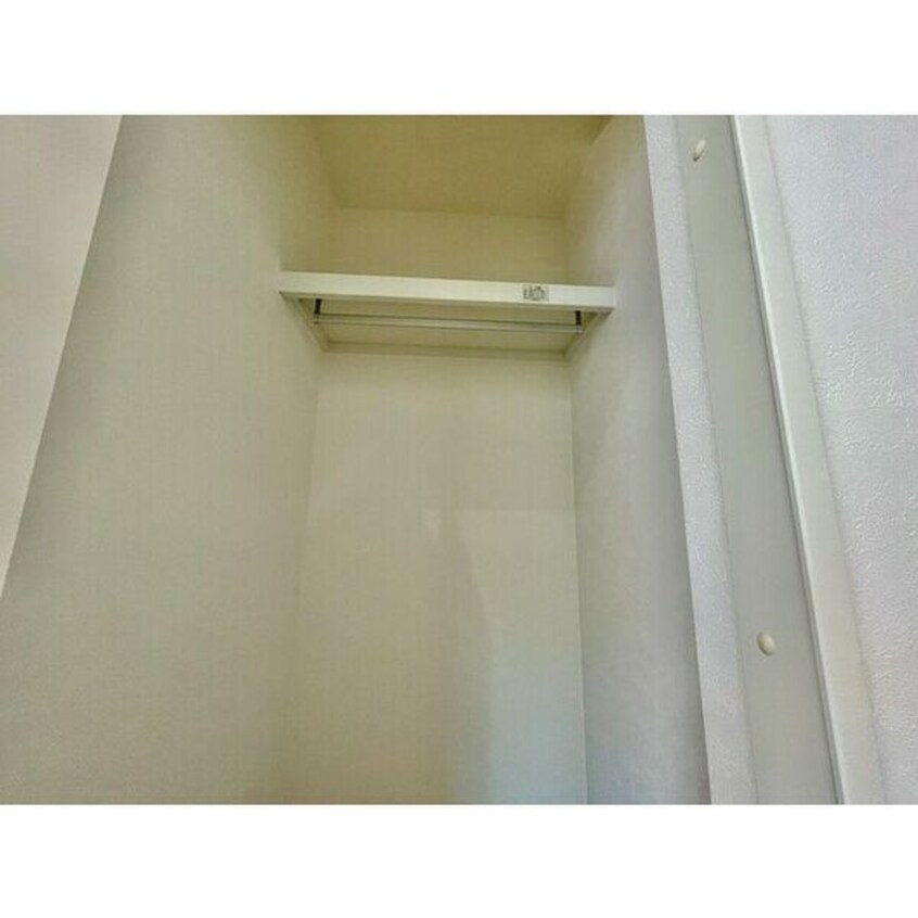 収納 アルモ四女子