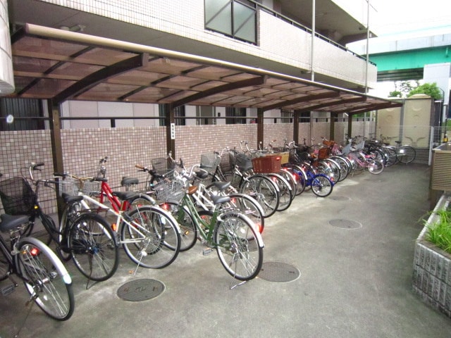 駐輪場 ウエストヒルズＭＡＲＵＫＡ