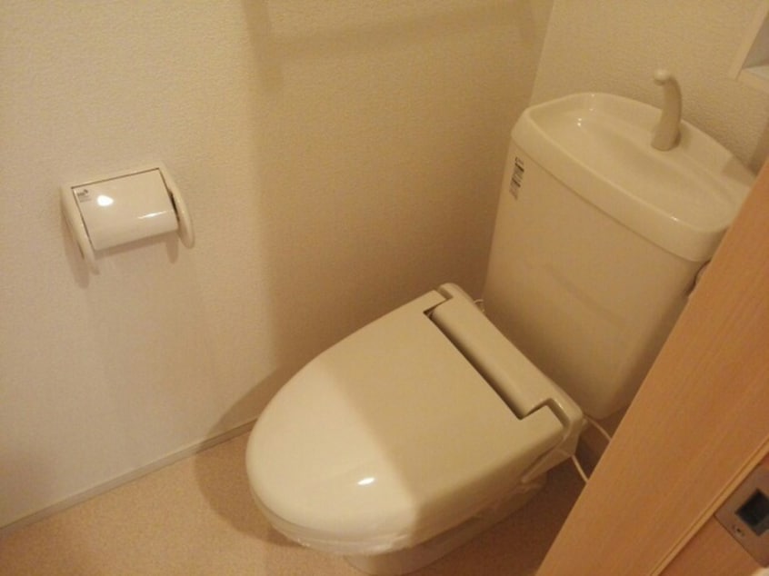 トイレ アドーラ木曽川Ⅶ